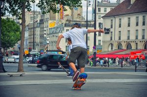 Où acheter un skateboard bleu cruiser pas cher ?